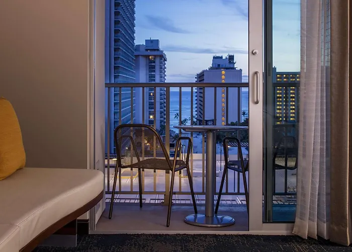 Hilton Garden Inn Waikiki Beach